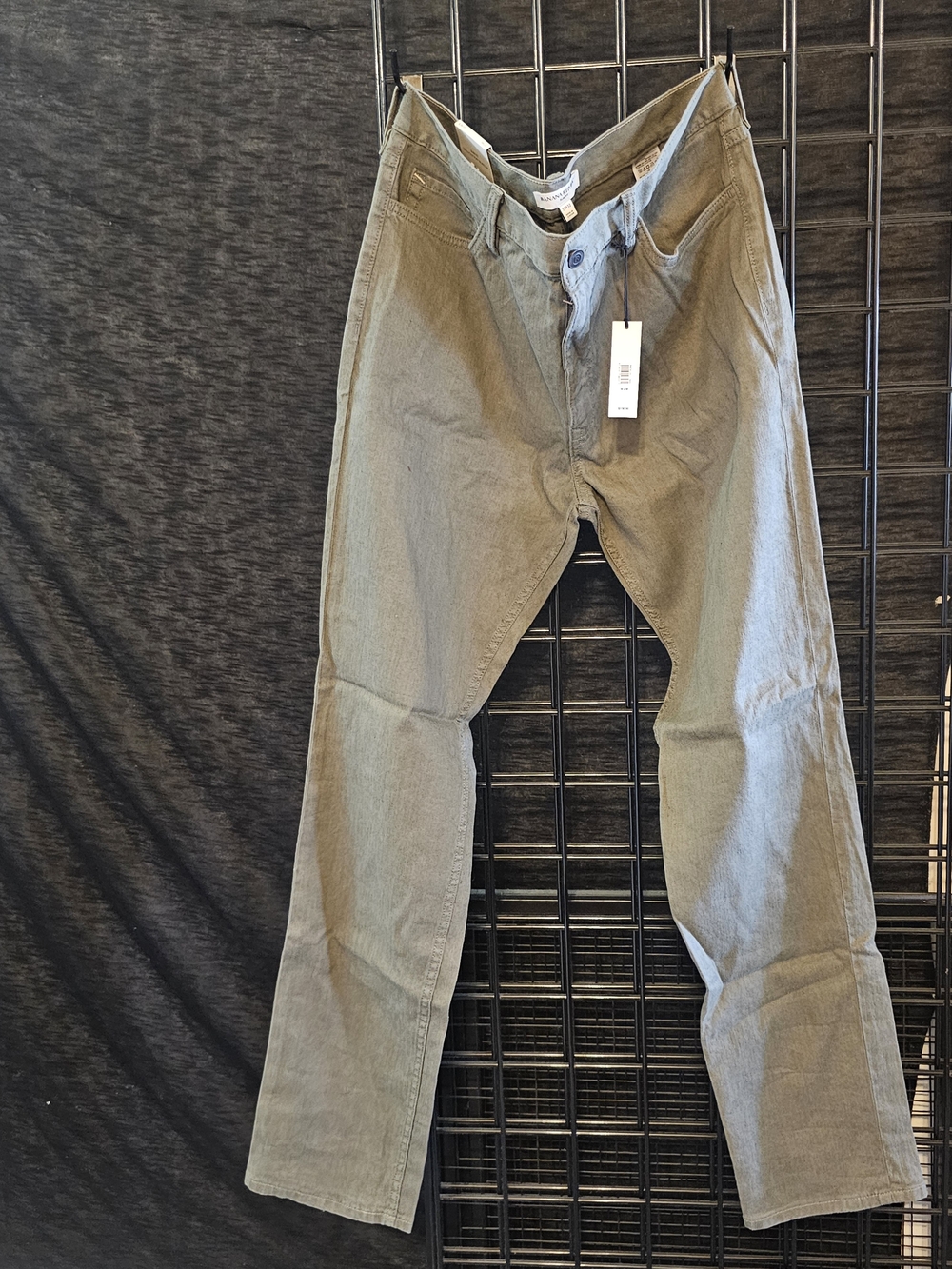 Banana Republic Olive-Tone Chinos for Men